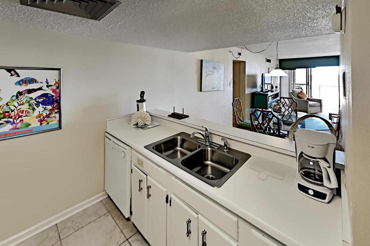 Dream Vacation: Oceanfront Condo Tennis Courts Миртл-Бич Экстерьер фото